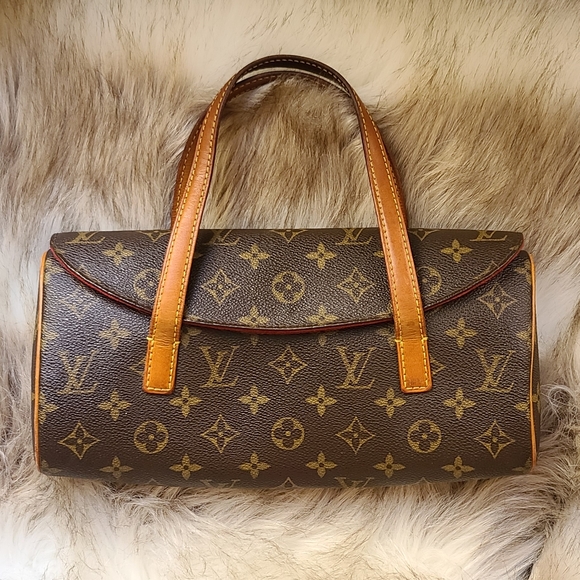 Louis Vuitton Handbags - 🌟 Louis vuitton sonatine shoulder bag